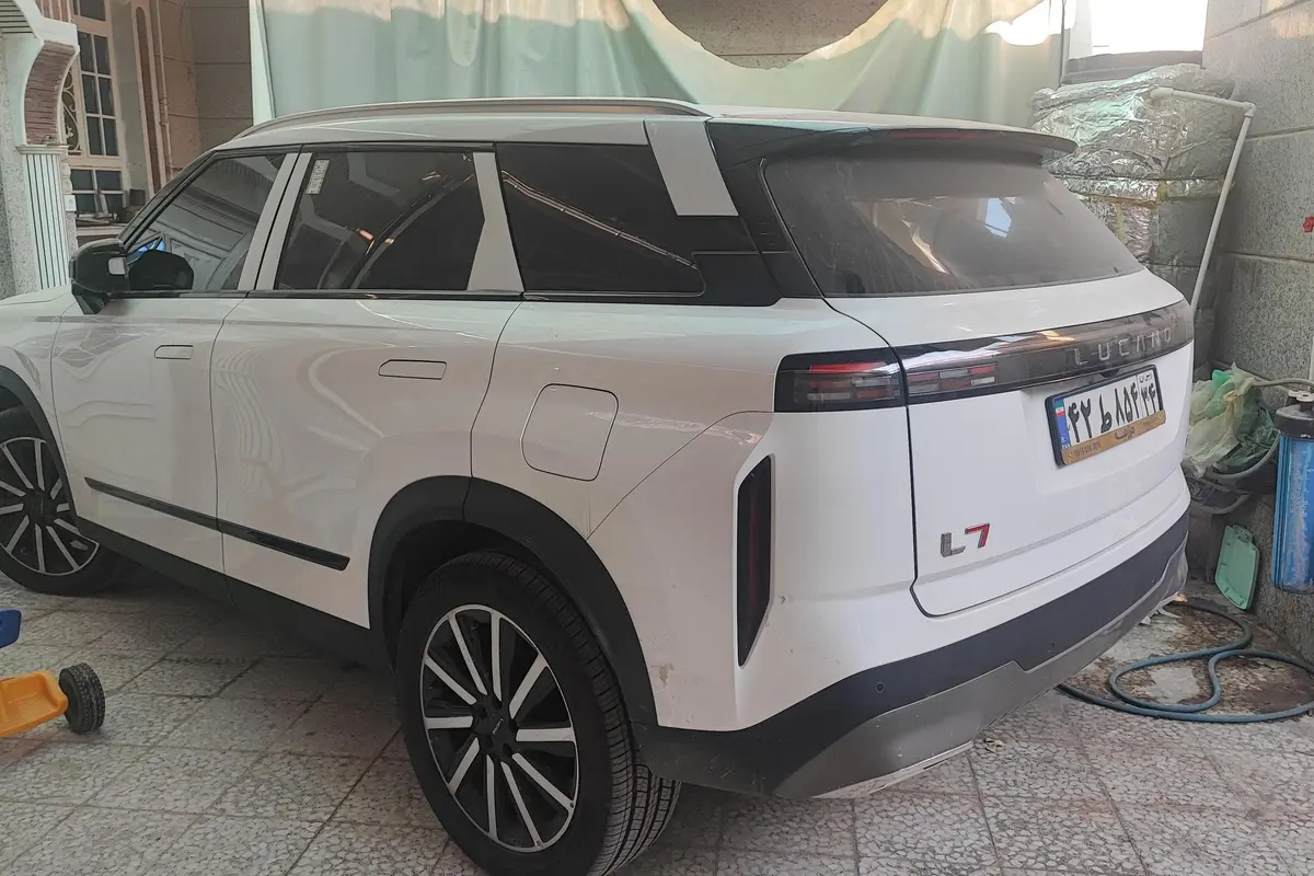 لوکانو،  L7