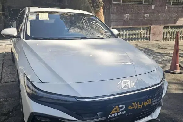 هیوندای، النترا