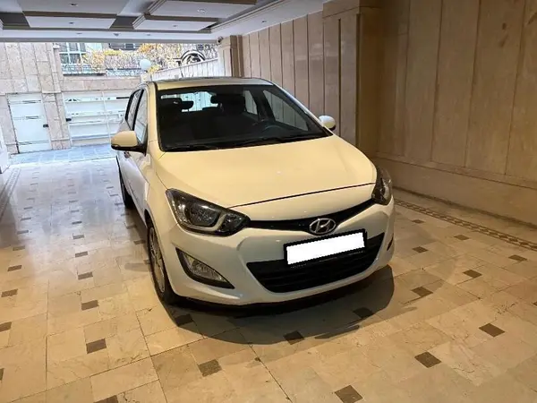 هیوندای، i20