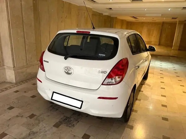 هیوندای، i20