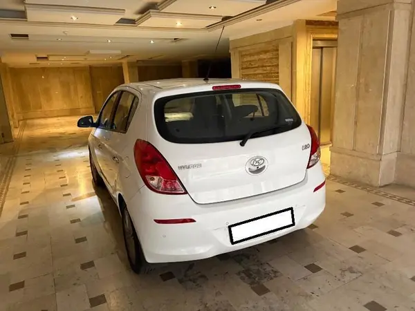 هیوندای، i20