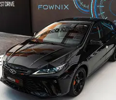 فونیکس، آریزو 6 جی تی (Z6 GT)