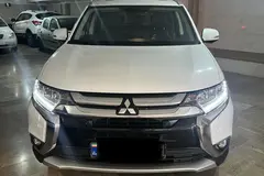 میتسوبیشی، اوتلندر