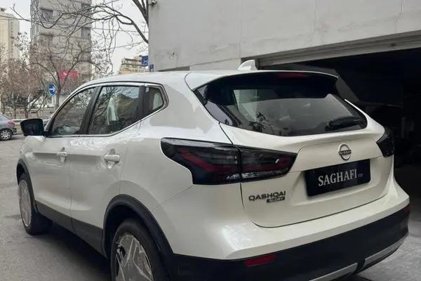 نیسان، قشقایی