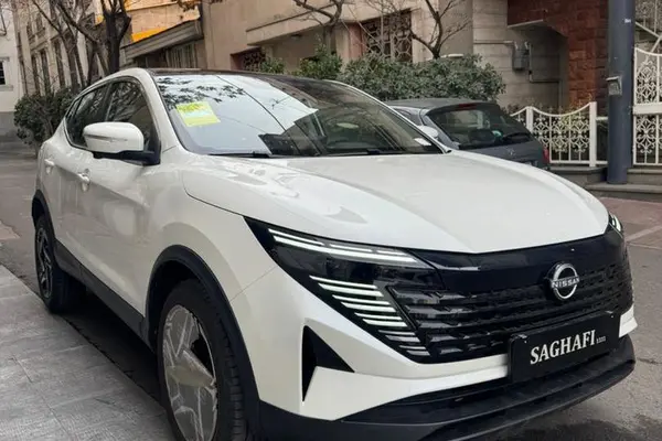 نیسان، قشقایی