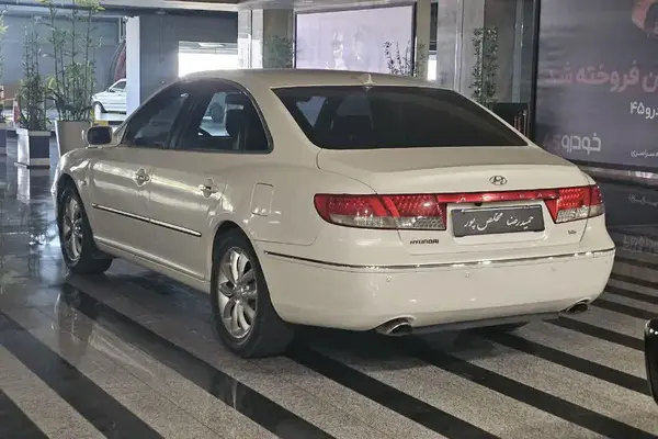 هیوندای  آزرا (گرنجور)