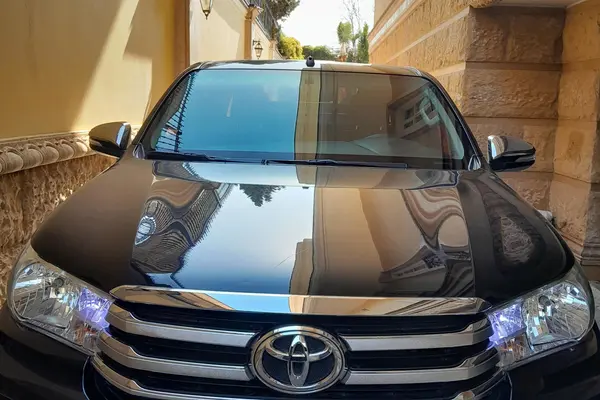 تویوتا، هایلوکس دو کابین