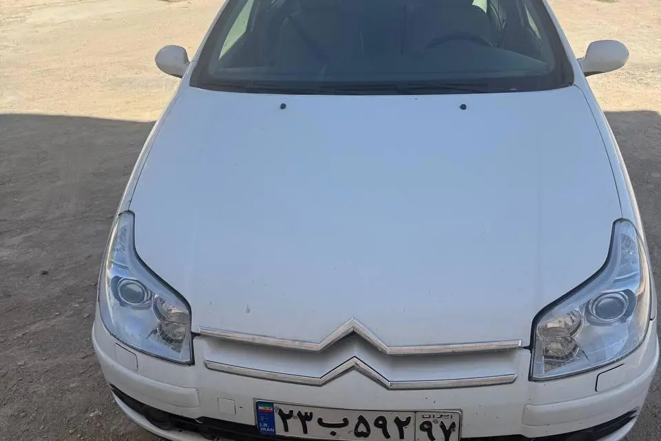 سیتروئن،  C5
