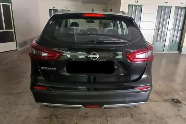 نیسان، قشقایی