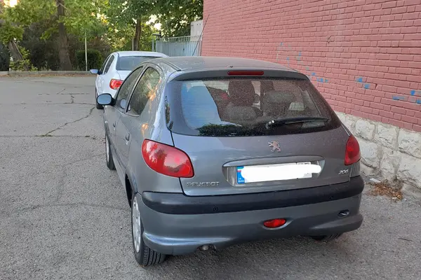 پژو  206