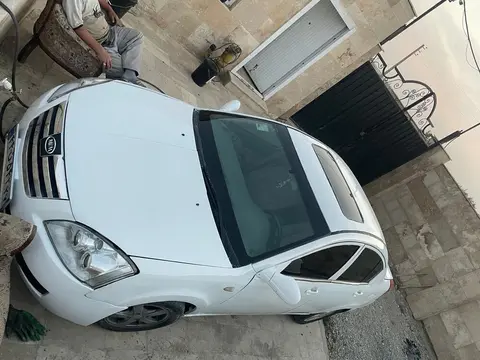 ام وی ام، 530