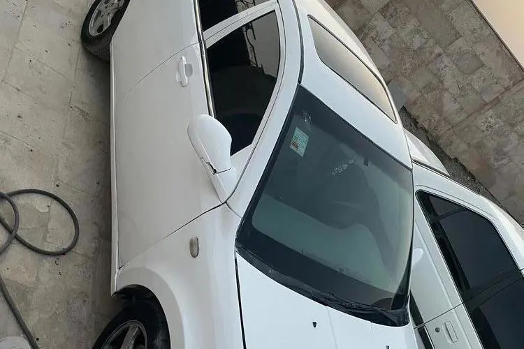 ام وی ام،  530