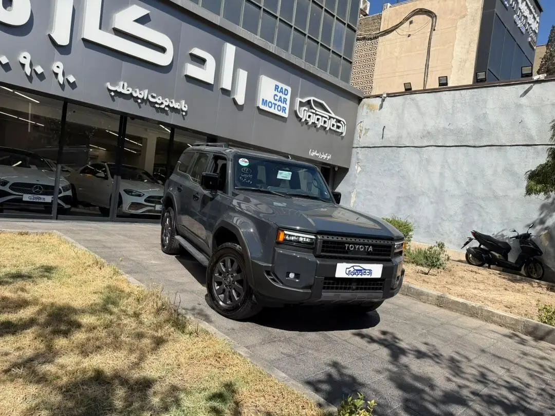 تویوتا،  پرادو  چهار در