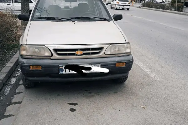 پراید، صندوق دار