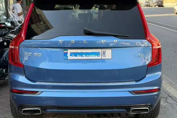 ولوو  XC90