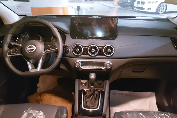 نیسان، قشقایی