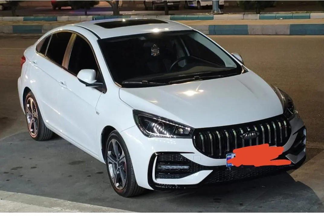 ام وی ام،  آریزو 5ev