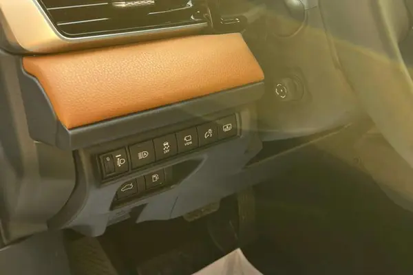 تویوتا، کمری هیبرید