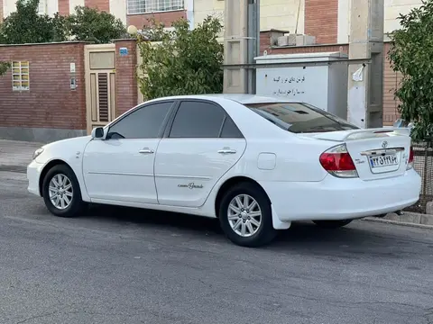تویوتا، کمری