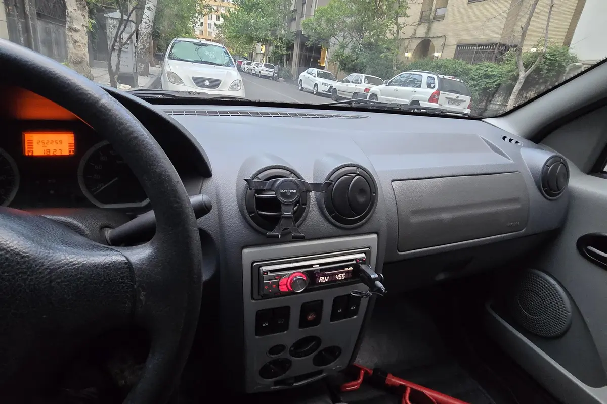 رنو  تندر 90