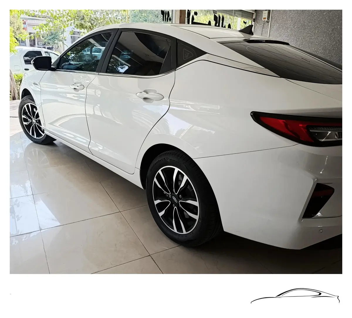کی ام سی،  eJ7