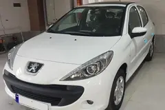 پژو، 207