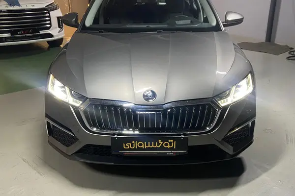 اشکودا، اوکتاویا پرو