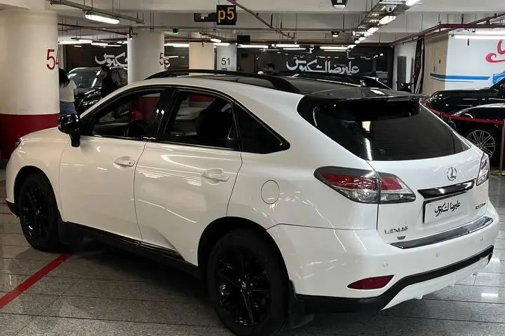 لکسوس،  RX