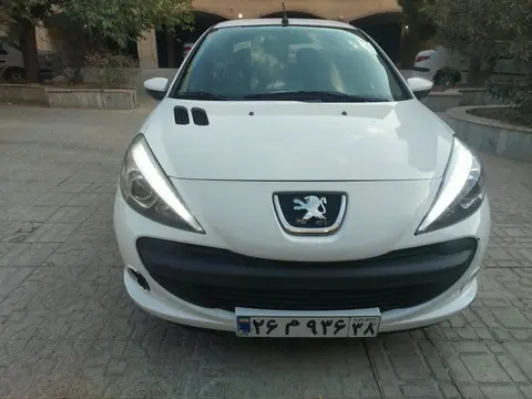 پژو، 207