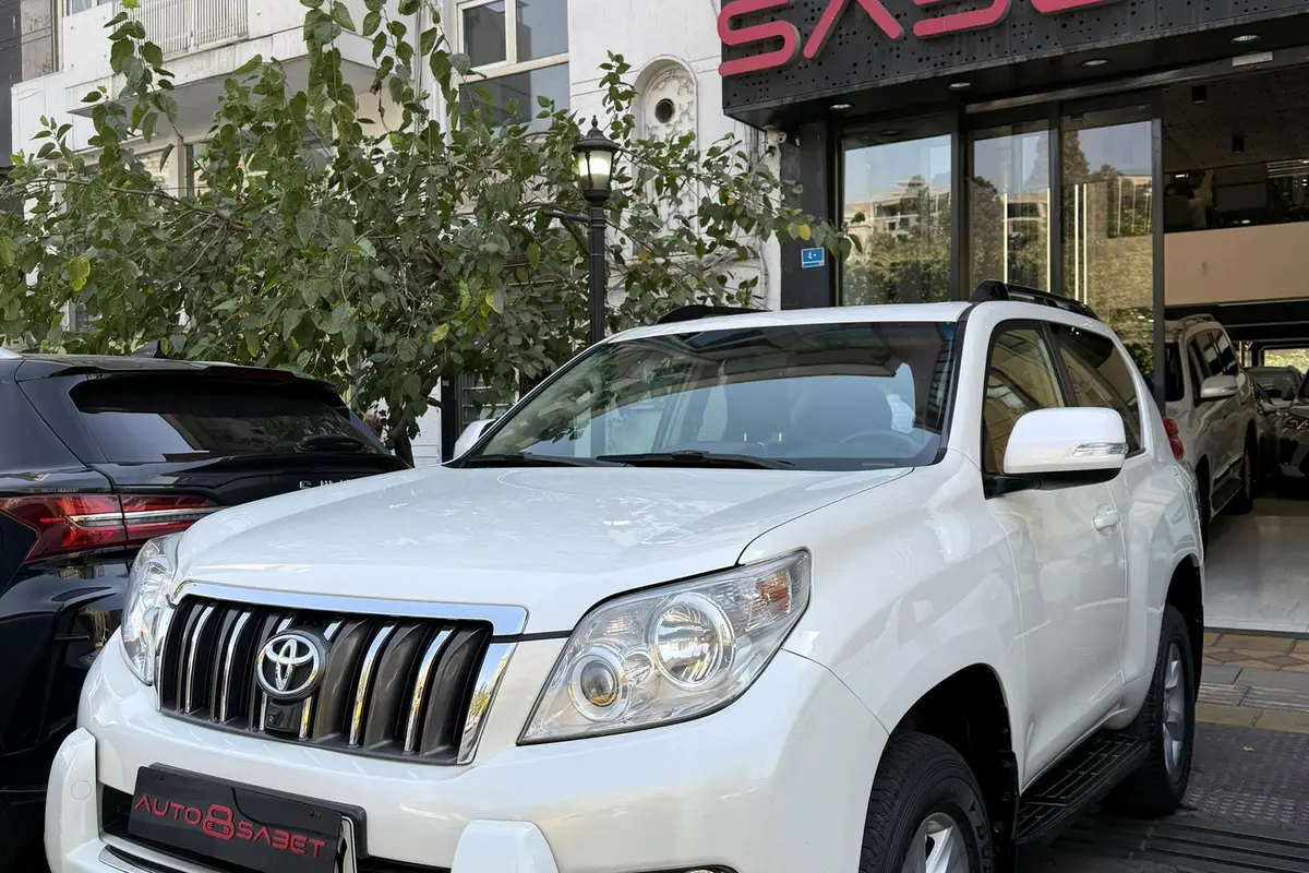 تویوتا،  پرادو دو در