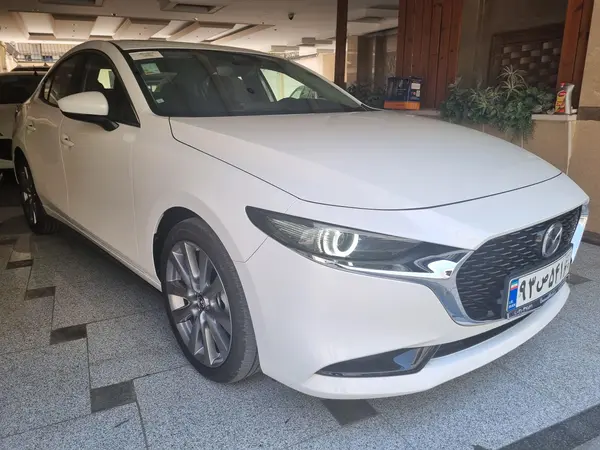 مزدا، 3 وارداتی