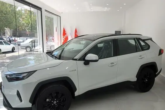 تویوتا، راوفور هیبرید