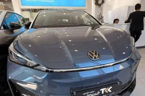 فولکس  آی دی یونیکس