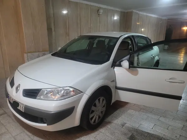 رنو، مگان (مونتاژ)