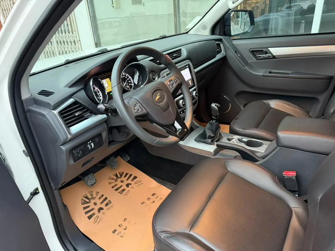 کی ام سی،  T8