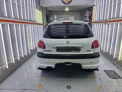 پژو، 206