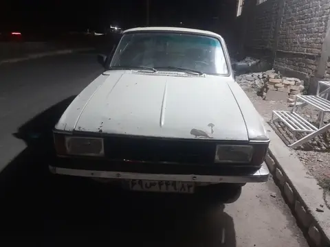 پیکان، سدان
