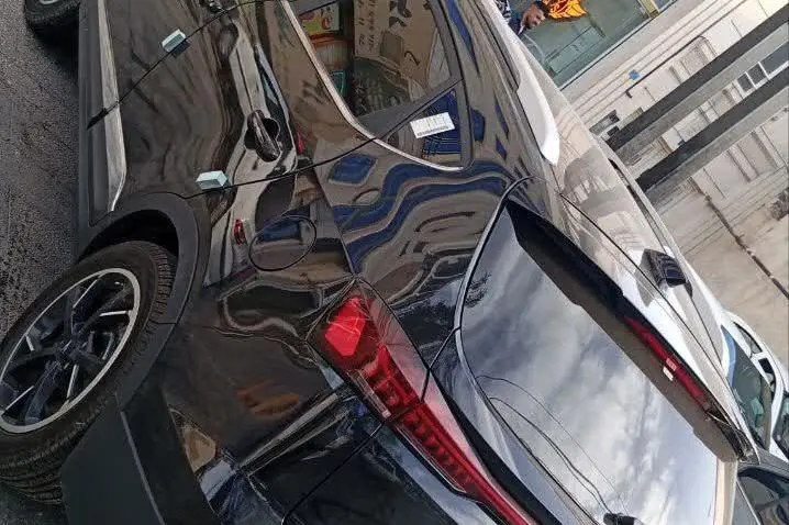 کی ام سی،  X5