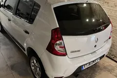 رنو، ساندرو