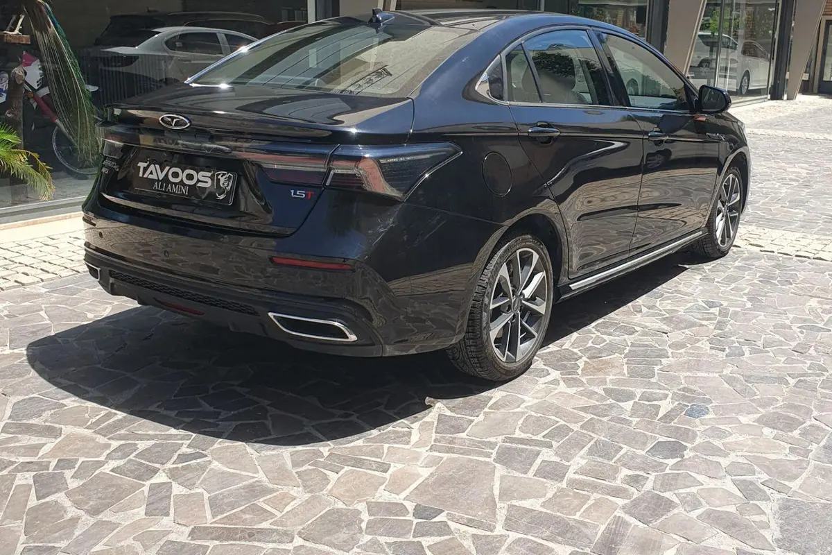 فونیکس،  آریزو 6 پرو