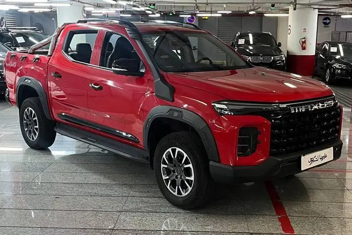 مکسوس،  استار H
