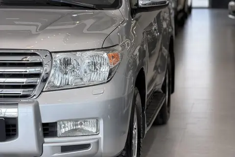 تویوتا، لندکروز چهار در