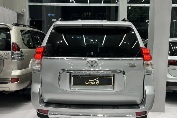 تویوتا، پرادو  چهار در