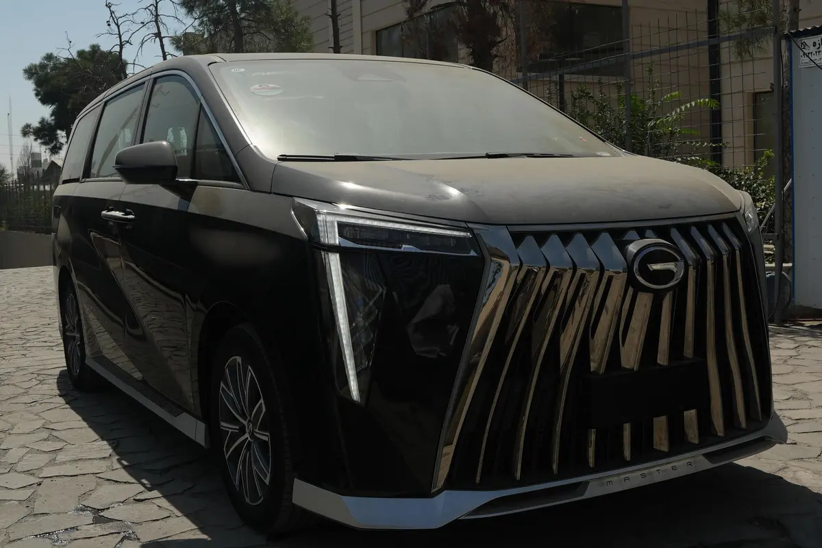 حواله جی ای سی،  M8
