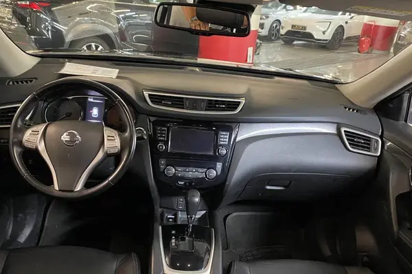نیسان  ایکس تریل