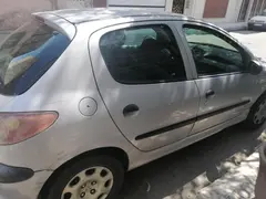 پژو، 206