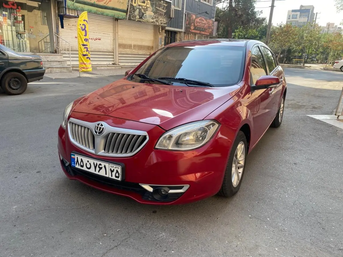 برلیانس،  H330