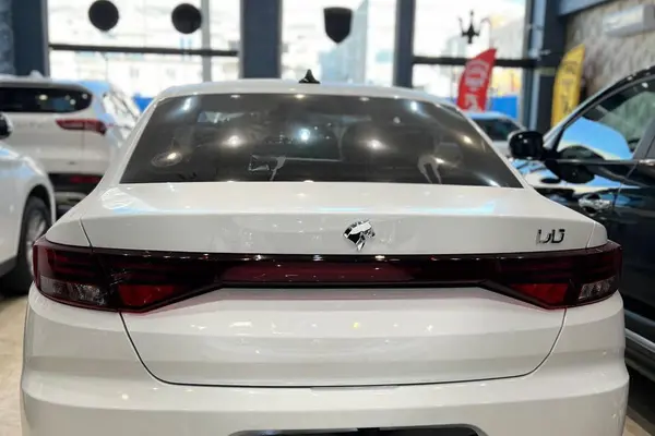 تارا، اتوماتیک V4