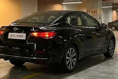 نیسان، سیلفی