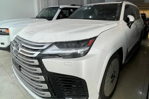 لکسوس، LX